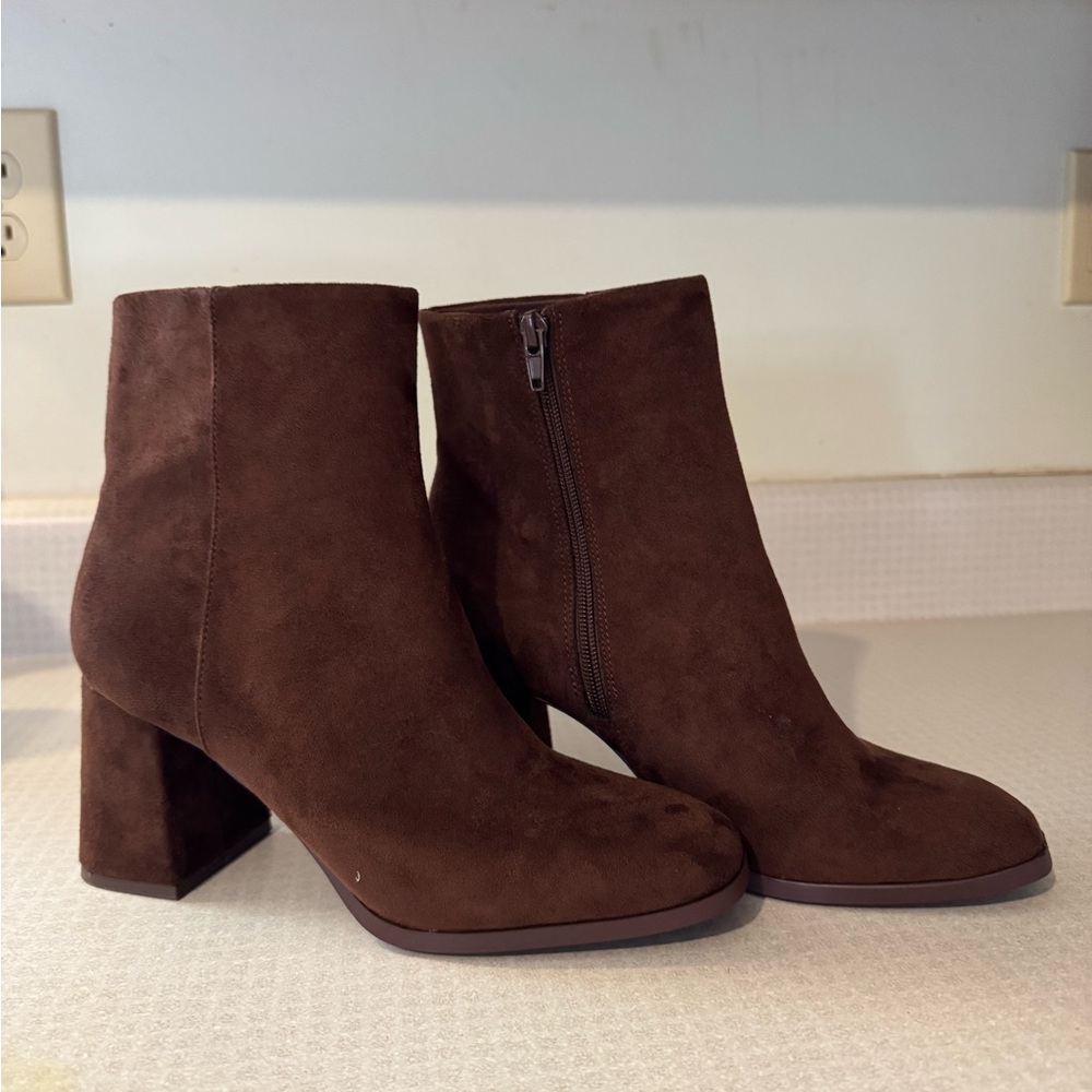 Madden Brown Suede Ankle Boots 8
